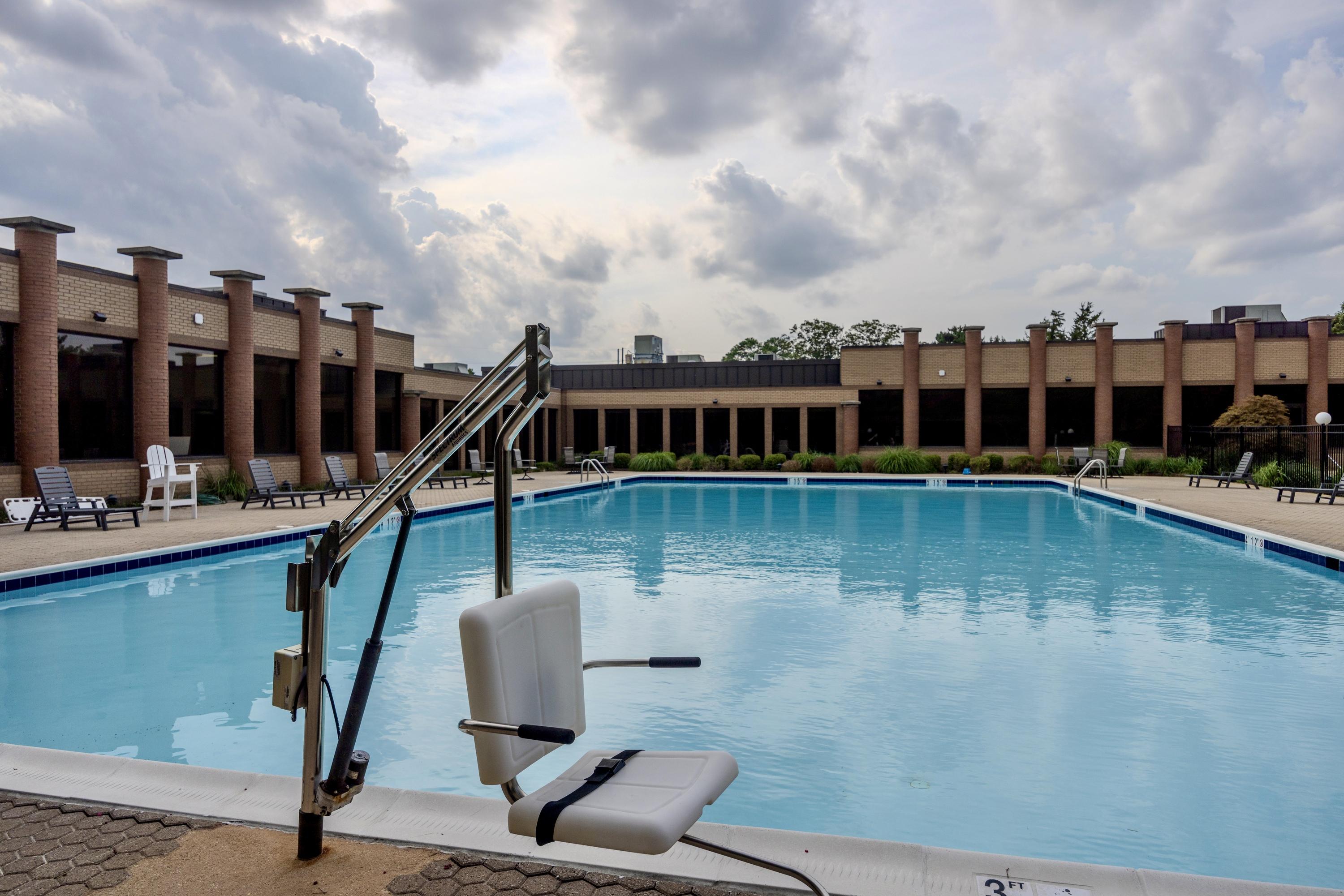Solomons Inn Resort + Marina Exterior photo
